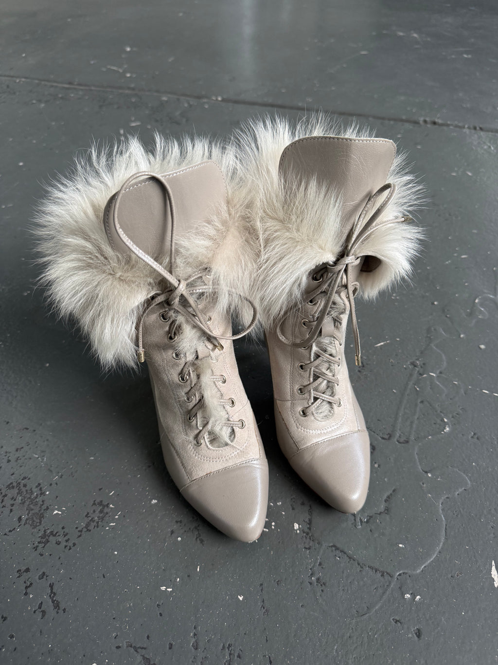 Fur heels