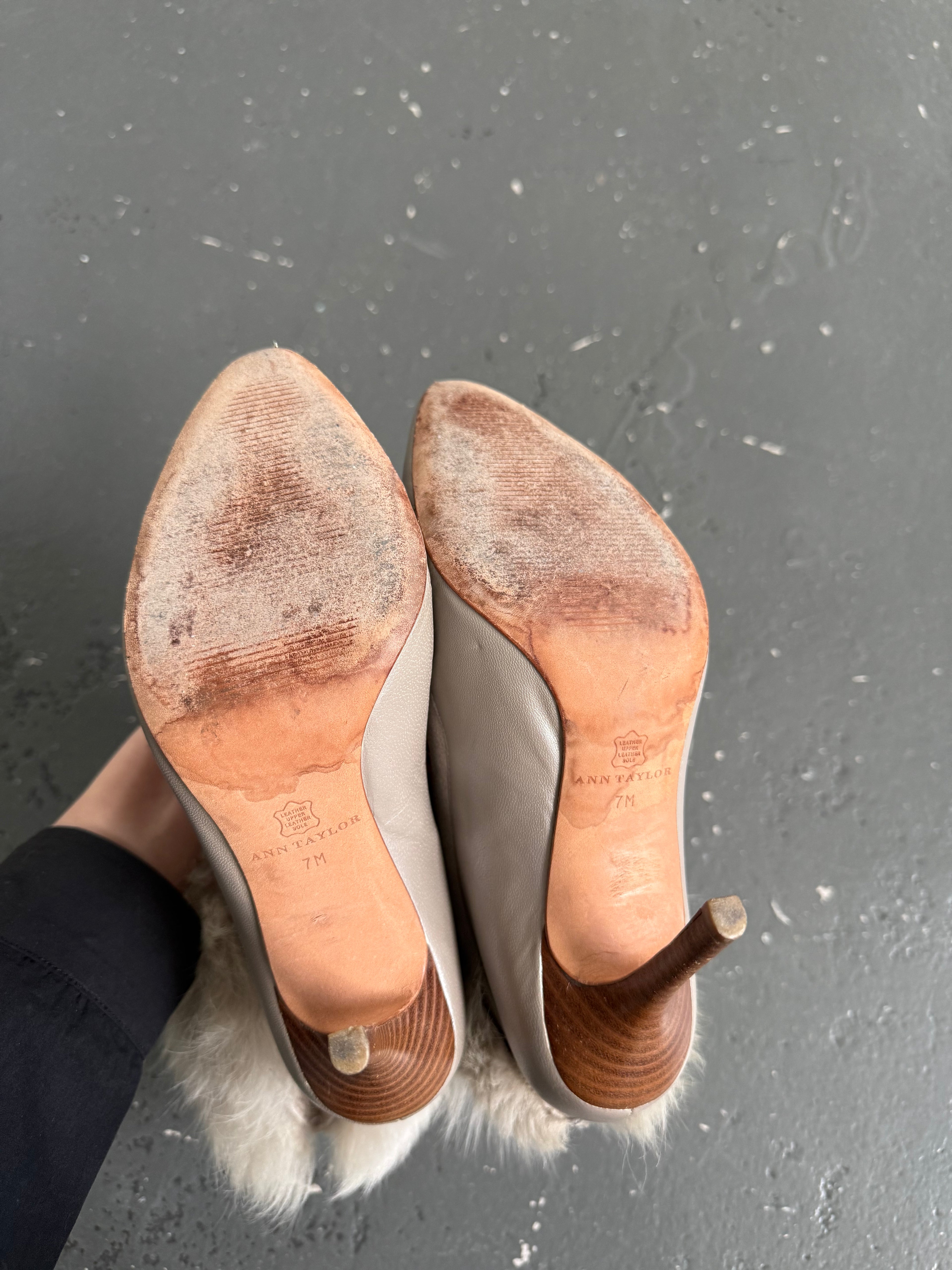 Fur heels