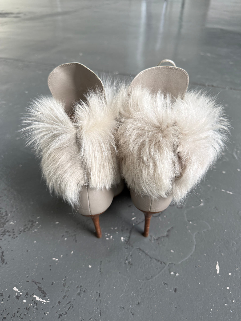 Fur heels