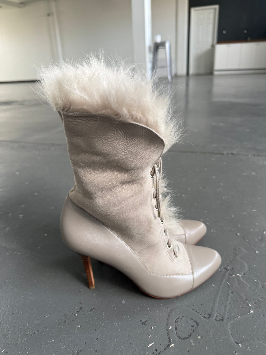 Fur heels