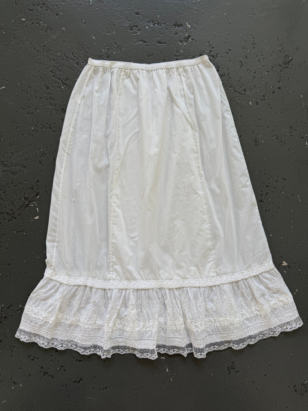 Vintage midi skirt
