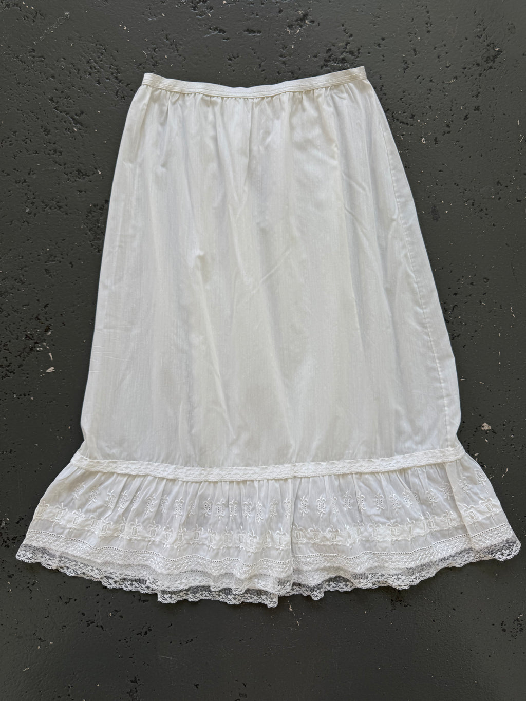 Vintage midi skirt