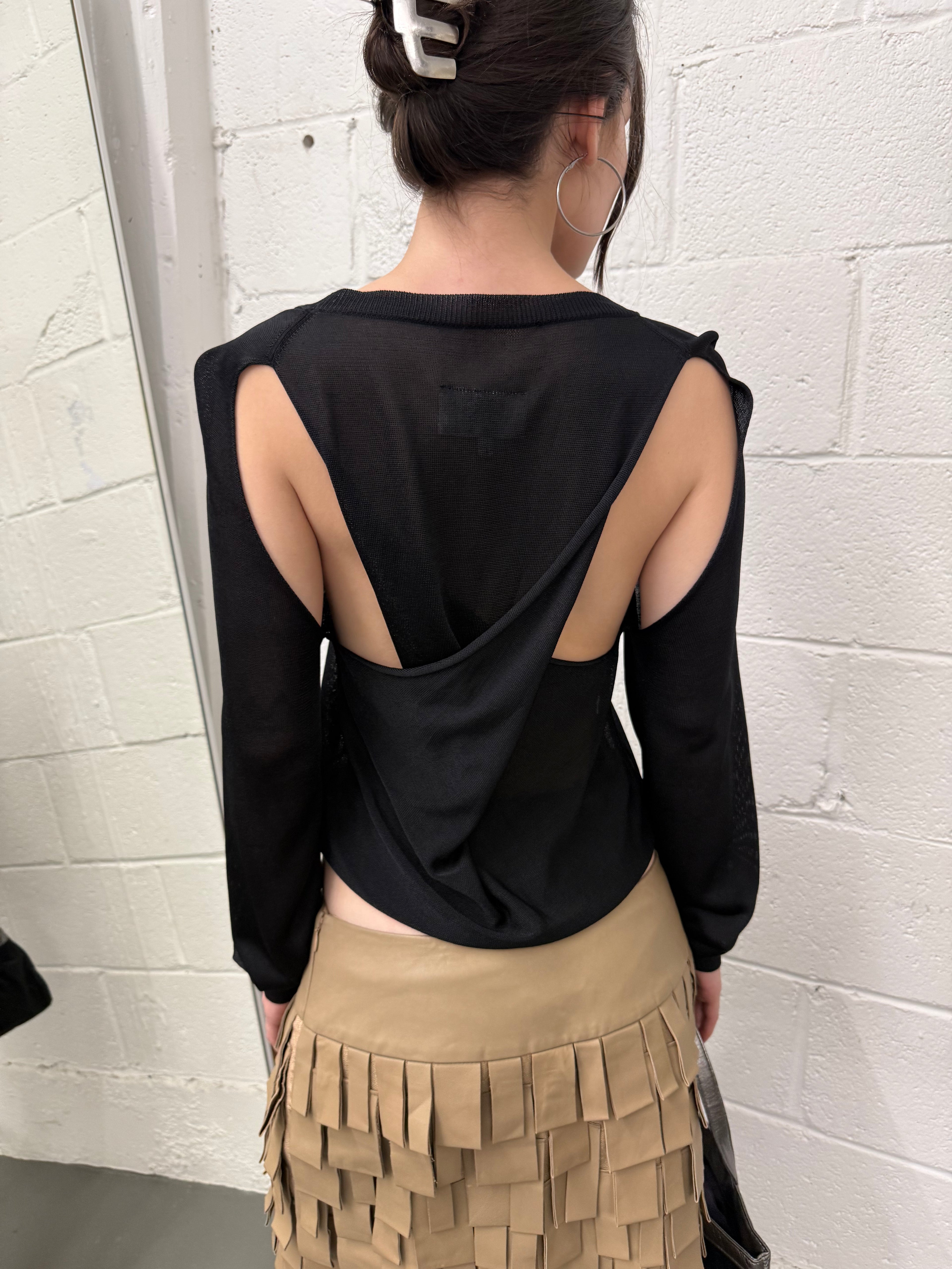 MM6 open back top