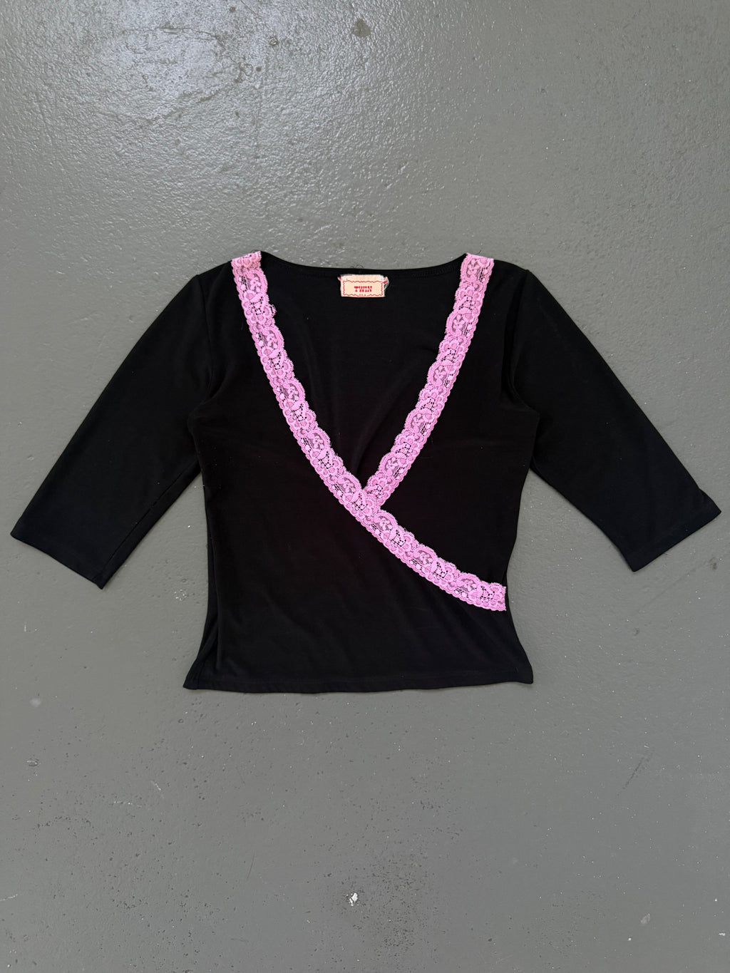 Vintage 3/4 sleeve lace top