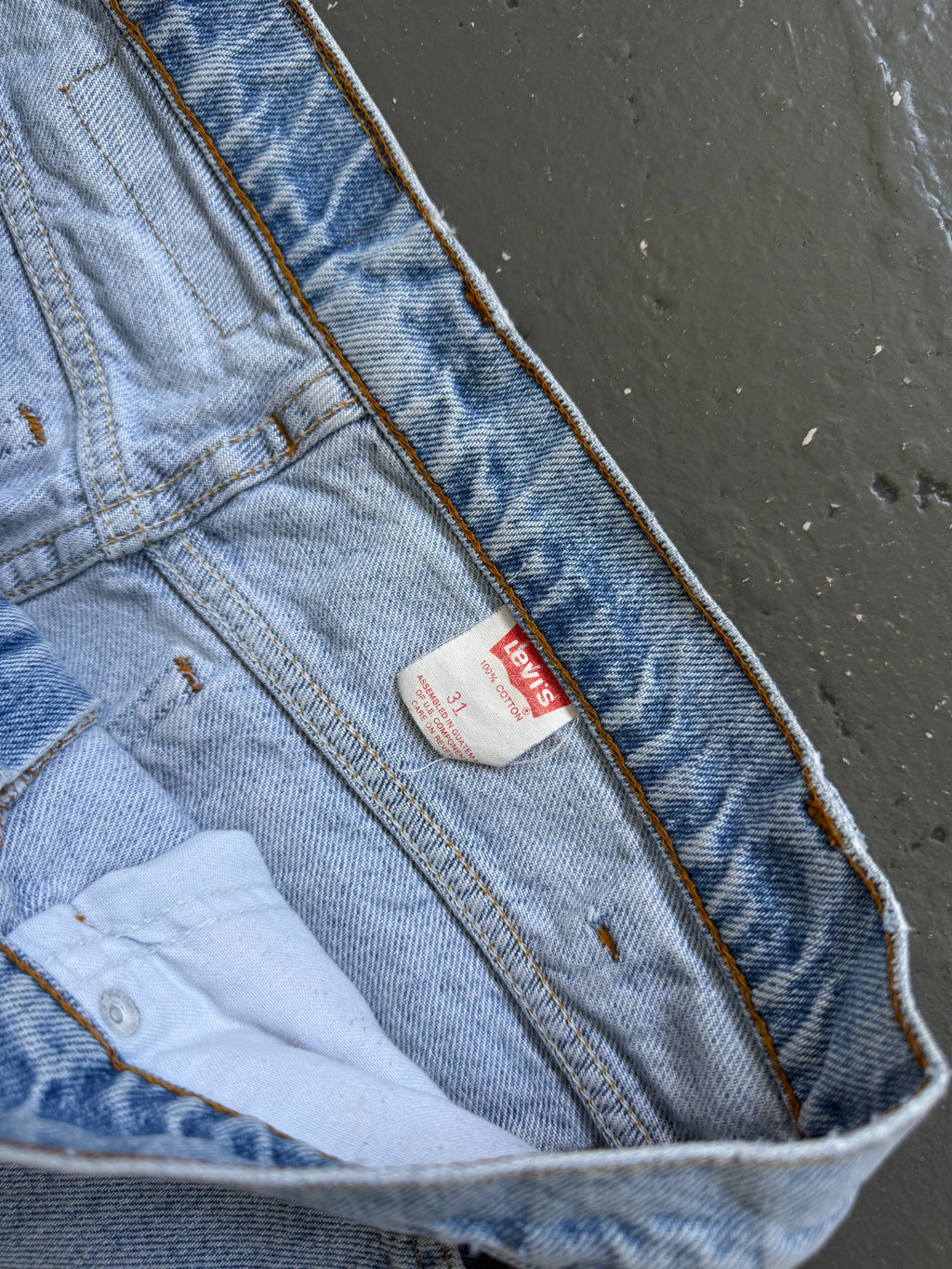Vintage Levi's jorts