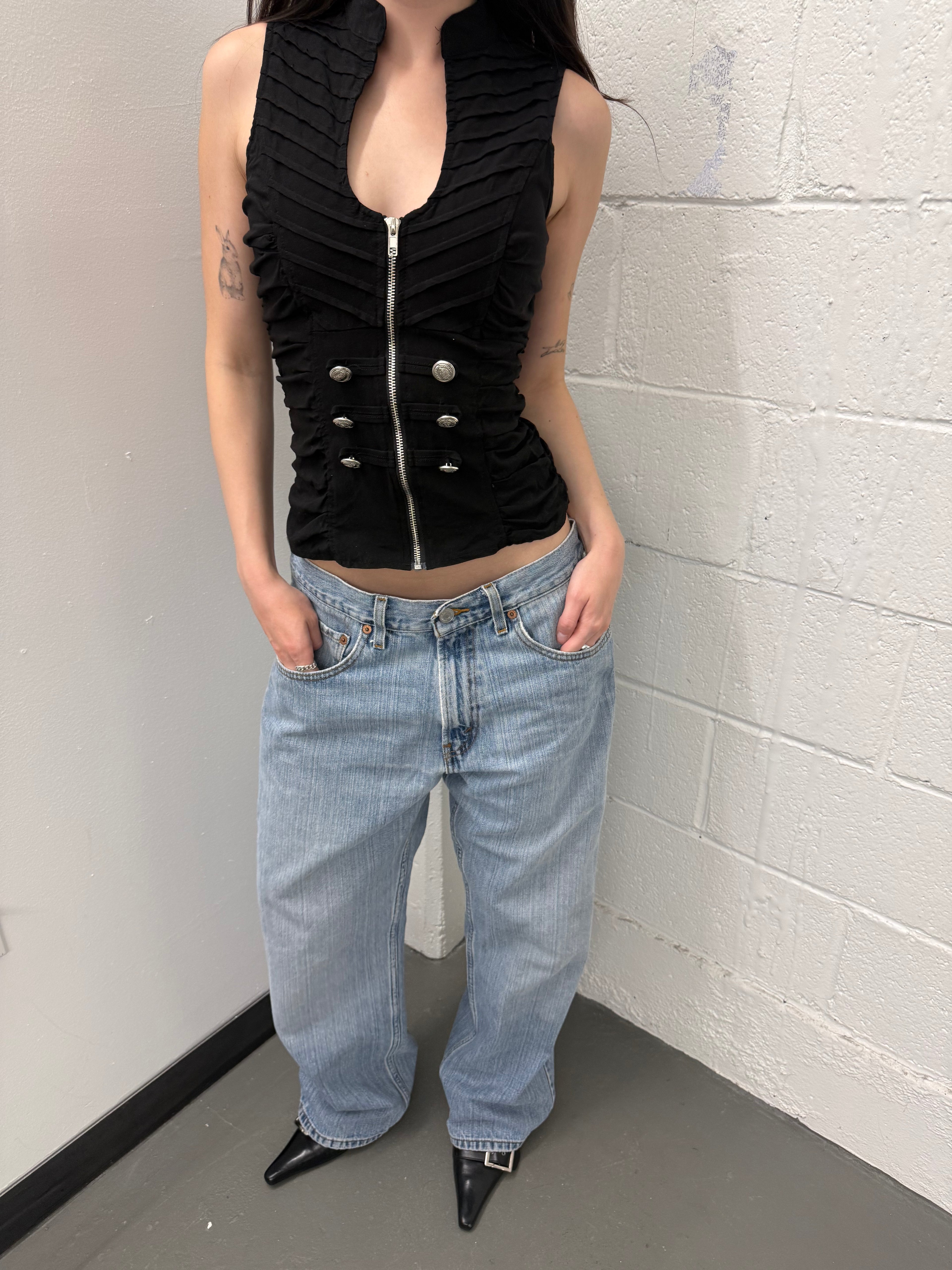 Vintage Levi's 569 jeans