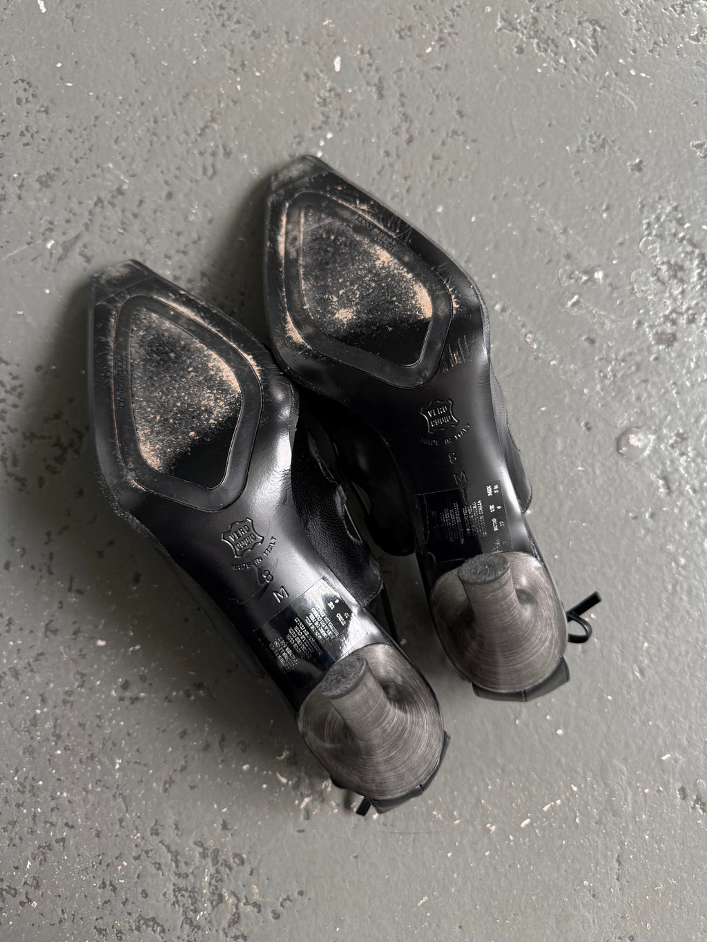 Kenneth Cole heels
