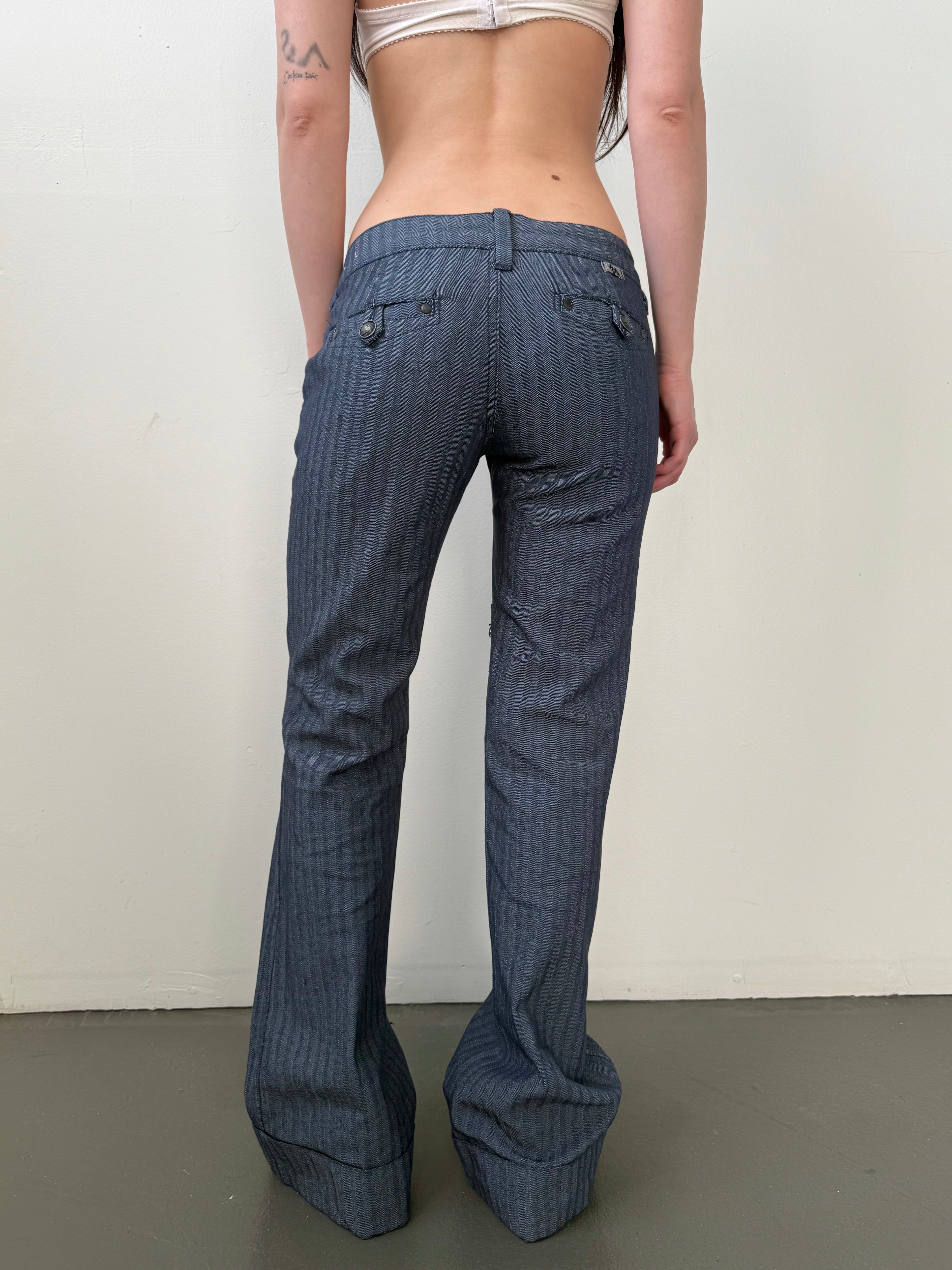 Y2k Tyte jeans
