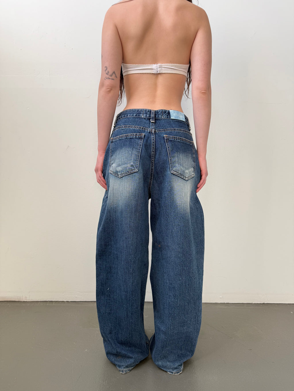 2000's baggy jeans