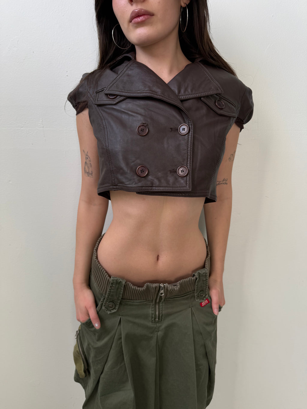 Cropped double breasted top