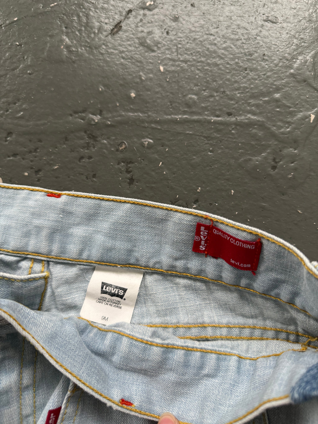 Vintage Levi's wide leg jeans