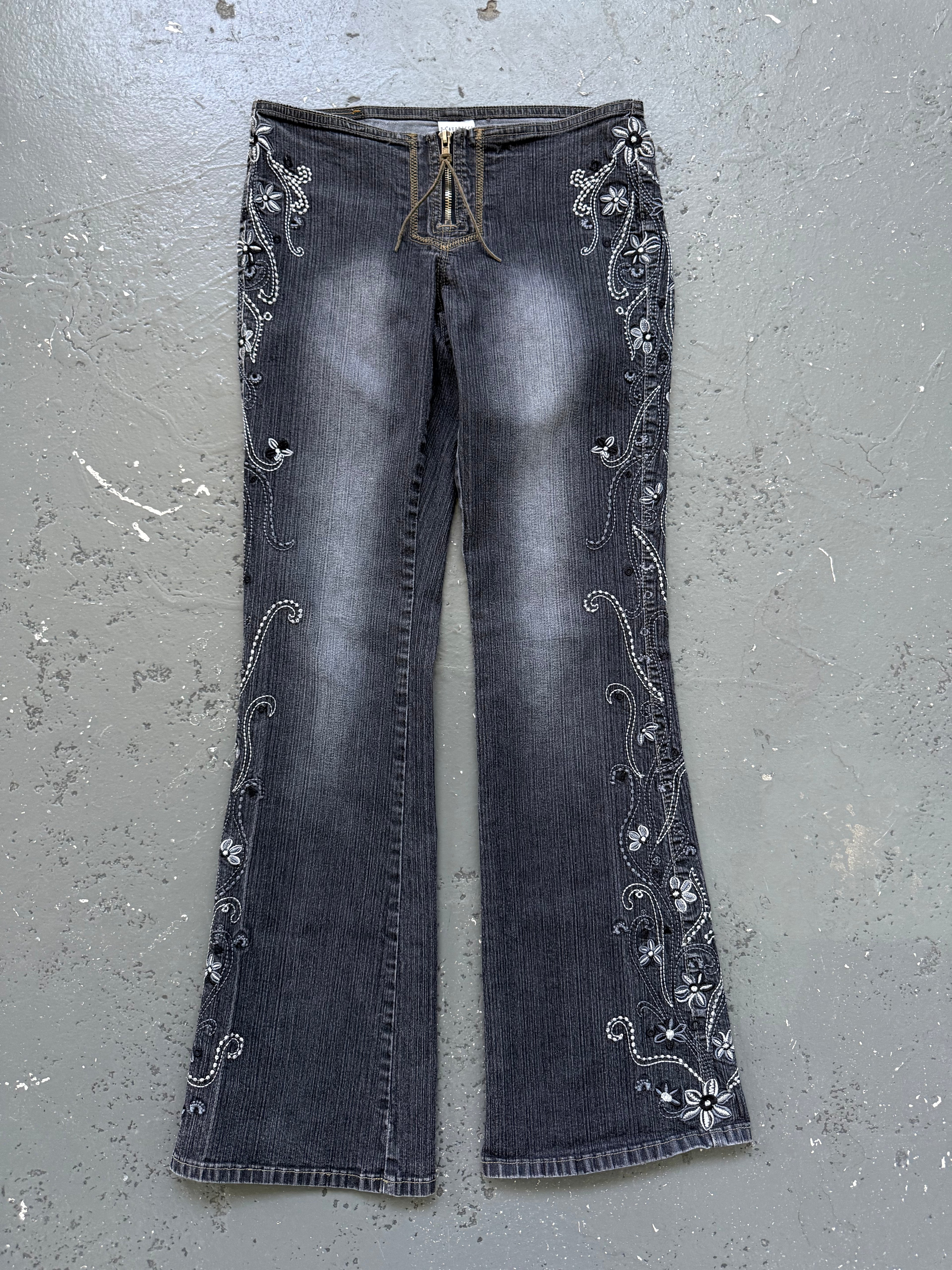Vintage low waisted jeans