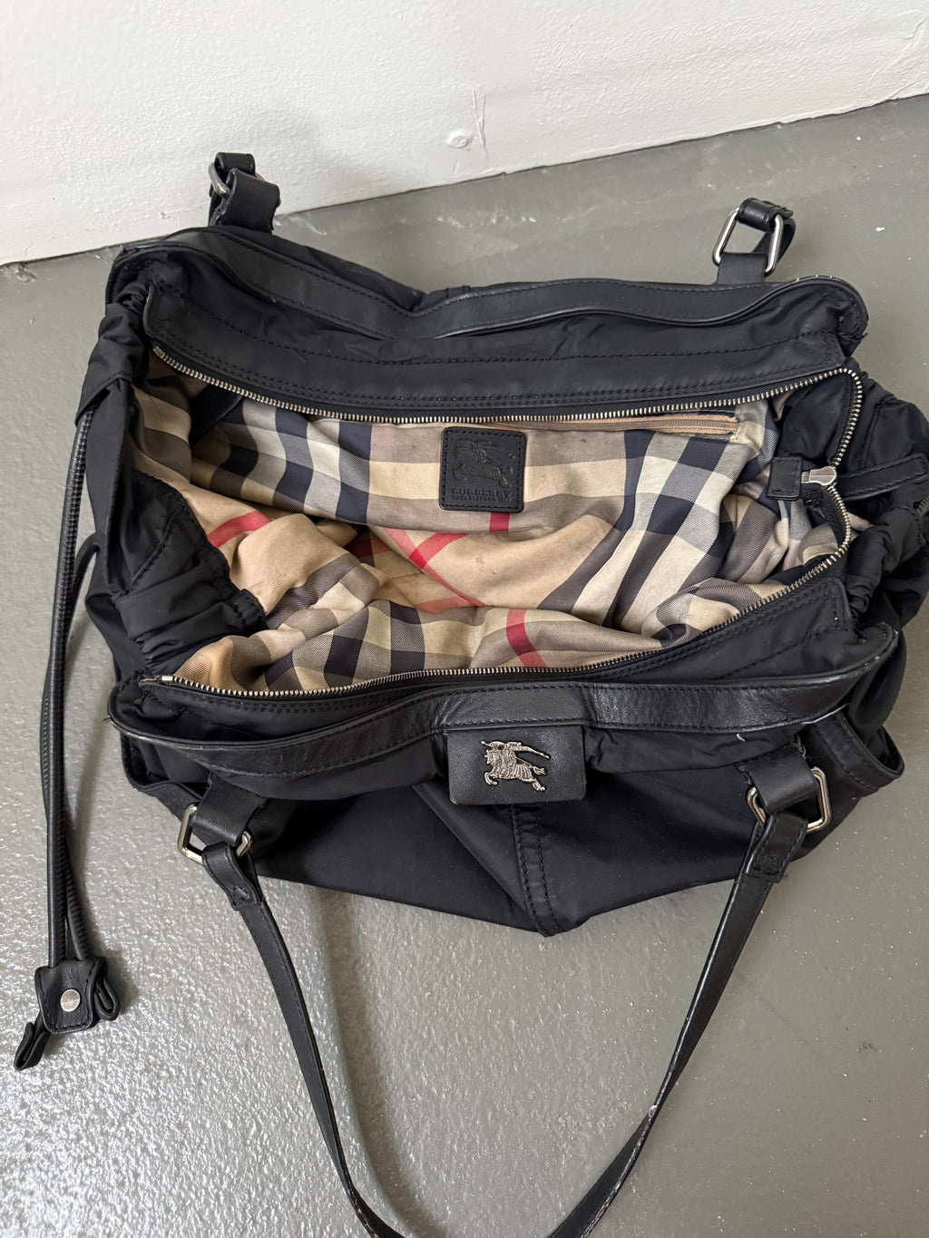 Burberry Buckleigh tote bag