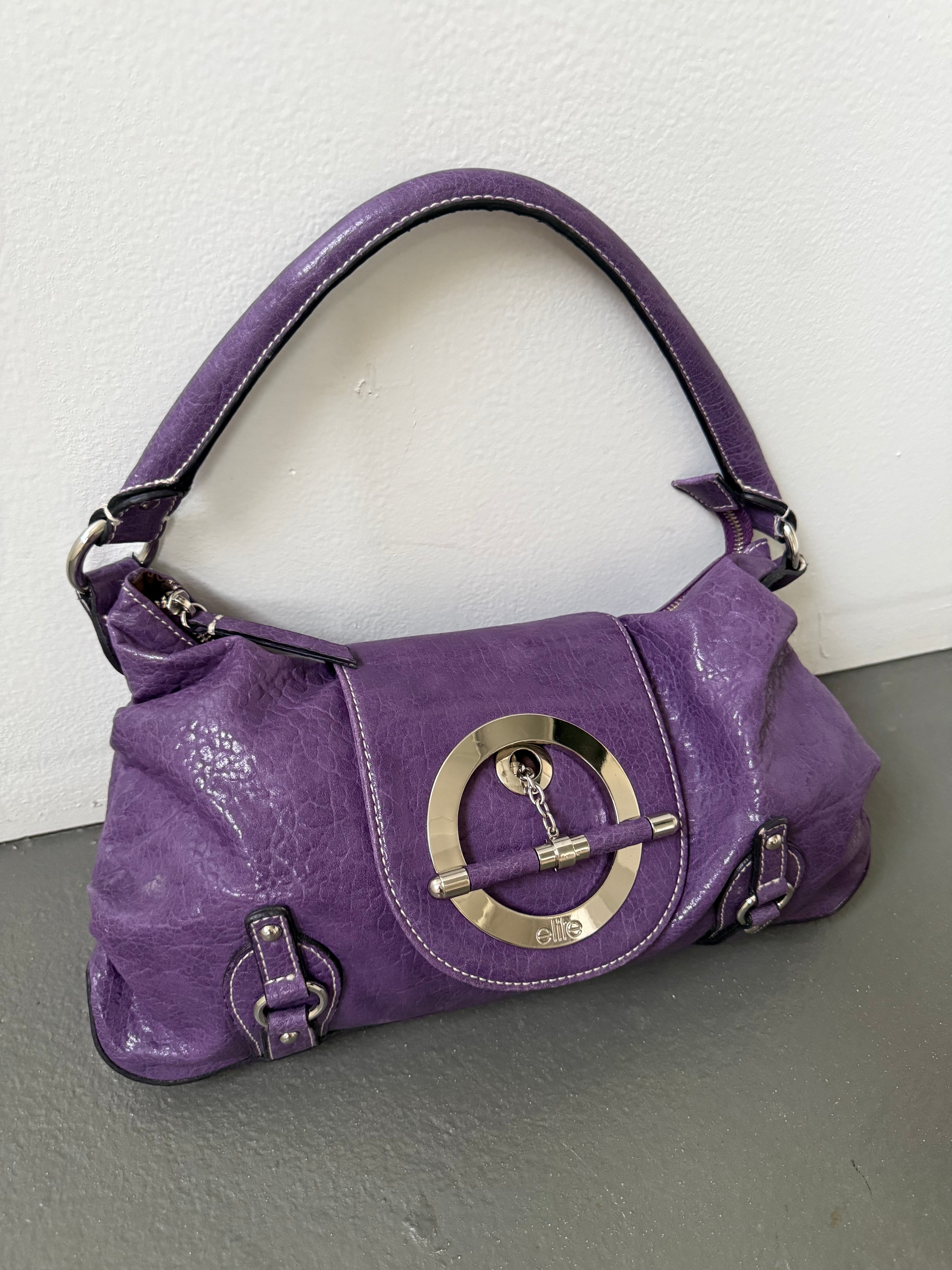 Vintage purple faux leather bag
