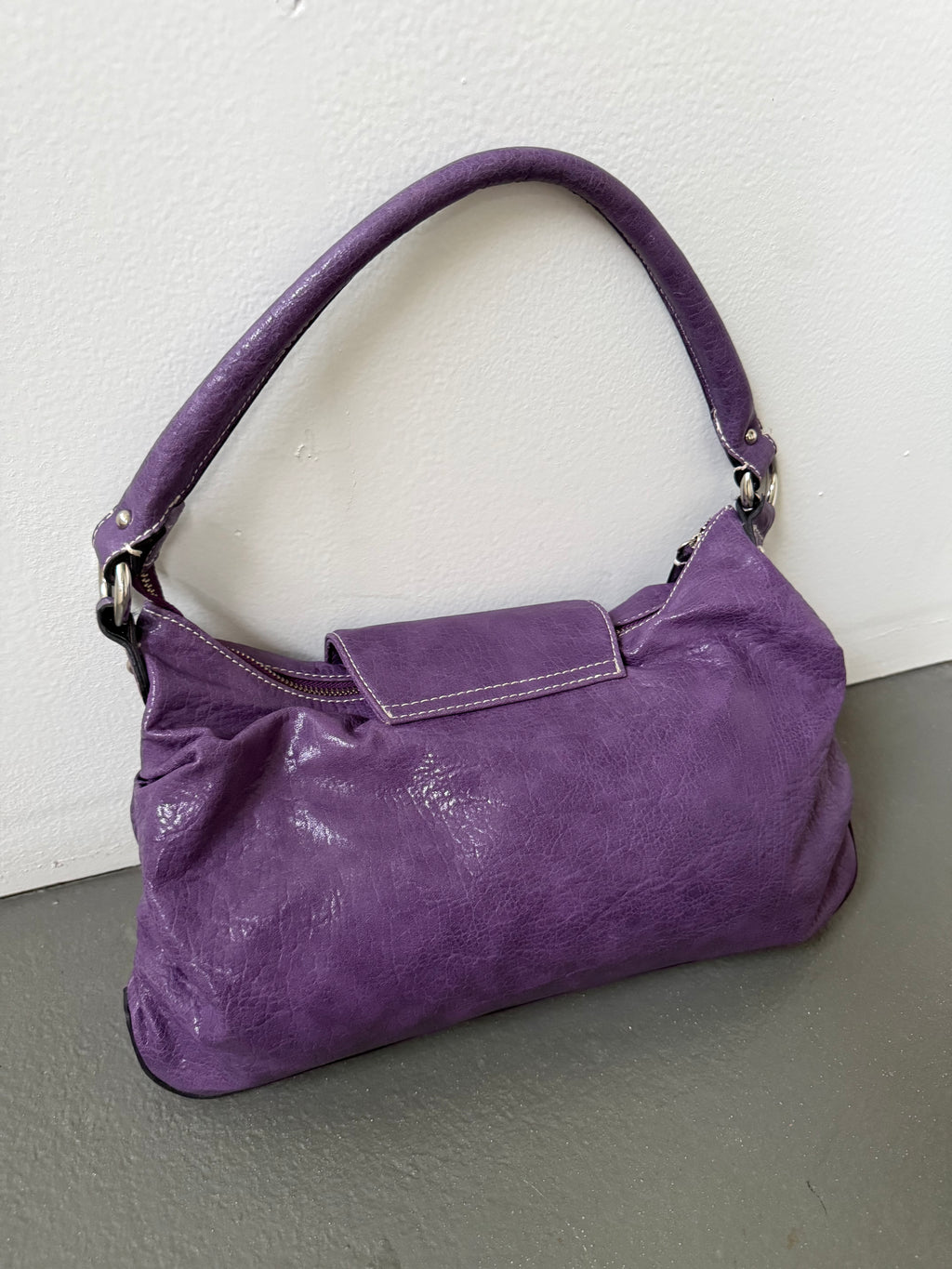 Vintage purple faux leather bag