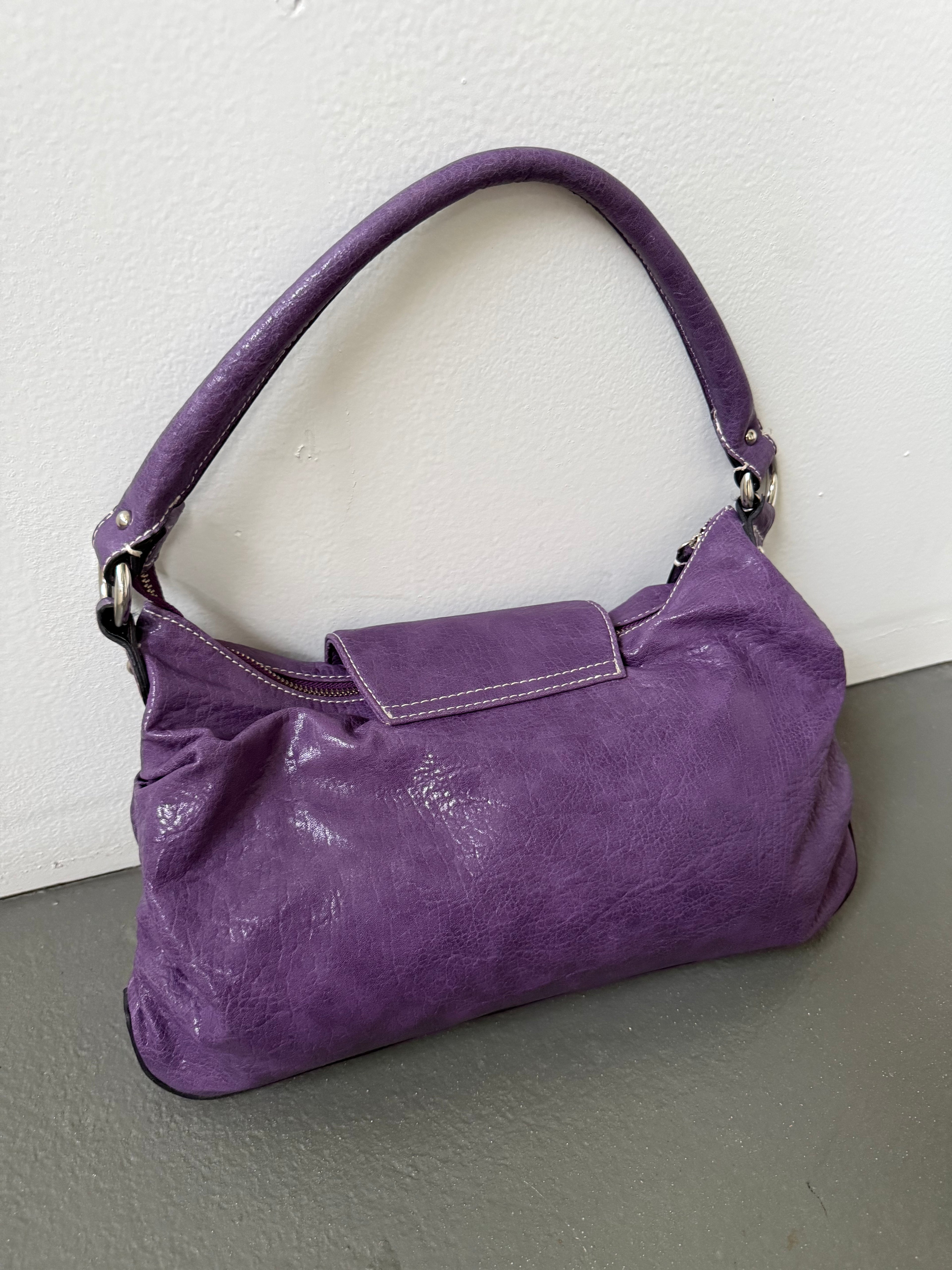 Vintage purple faux leather bag
