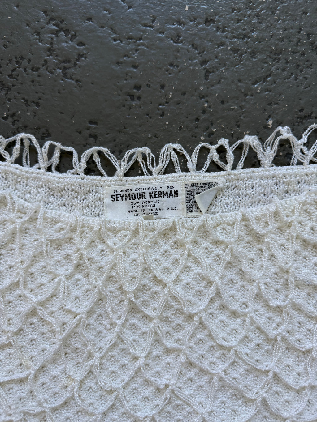 Vintage knit top